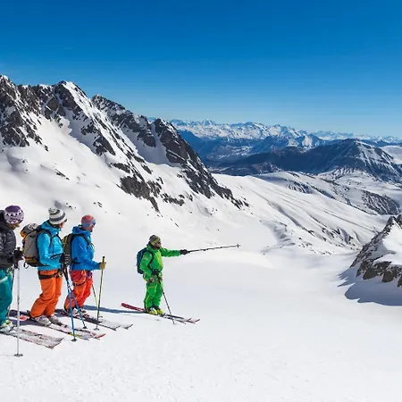 Appartement Des Jeux - Alpe D'huez Hyper Centre - 4-5 Personnes - Wifi